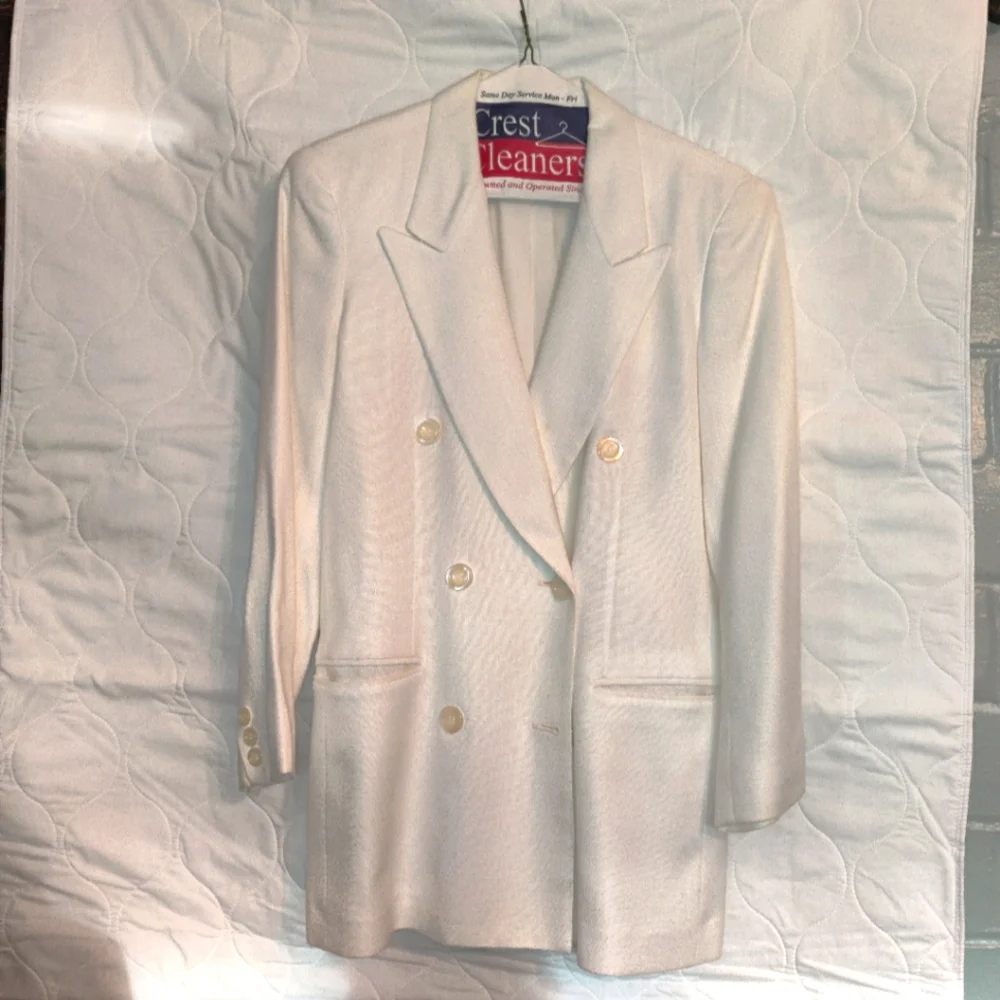 White blazer - Picture 1 of 2